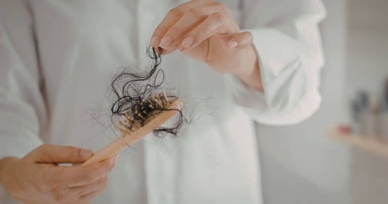 Caduta dei capelli stagionale cause, rimedi e offerte anti-caduta